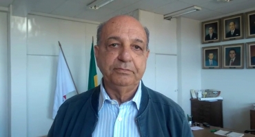 Estado de saúde do ex-prefeito José Eustáquio melhora e médicos cogitam desintubação Estado de saúde do ex-prefeito José Eustáquio melhora e médicos cogitam desintubação