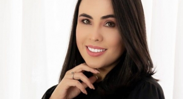 Professora e Coordenadora do Curso de Direito da FPM concorre ao Prêmio CAPES de melhor tese de doutorado em direito Professora e Coordenadora do Curso de Direito da FPM concorre ao Prêmio CAPES de melhor tese de doutorado em direito
