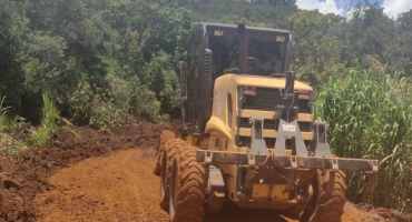 MGC-354: desvio construído pela Prefeitura de Presidente Olegário não será fechado MGC-354: desvio construído pela Prefeitura de Presidente Olegário não será fechado