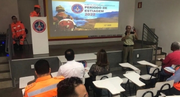 Corpo de Bombeiros de Patos de Minas lança Operação Alerta Verde Corpo de Bombeiros de Patos de Minas lança Operação Alerta Verde