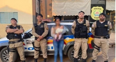 Criminoso furta veículo com bebê de 3 meses dentro do carro e polícia realiza perseguição até prender o bandido Criminoso furta veículo com bebê de 3 meses dentro do carro e polícia realiza perseguição até prender o bandido