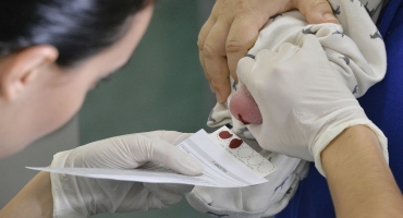Campanha Junho Lilás alerta para importância do teste do pezinho Campanha Junho Lilás alerta para importância do teste do pezinho