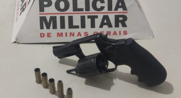Homem de 27 anos é baleado no Distrito de Guarda dos Ferreiros Homem de 27 anos é baleado no Distrito de Guarda dos Ferreiros