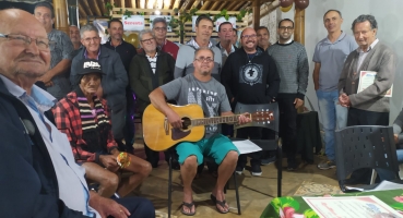 Seresta Lagoa de Estrelas realiza homenagem ao Dia dos Pais 