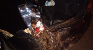 Escondido debaixo da cama: motorista embriagado provoca acidente em Patos de Minas, foge da polícia e acaba detido numa fazenda Escondido debaixo da cama: motorista embriagado provoca acidente em Patos de Minas, foge da polícia e acaba detido numa fazenda