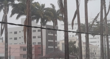 Chuva volta a cair em Patos de Minas após longo período de estiagem 