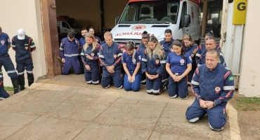 Na despedida do SAMU Municipal em Patos de Minas; servidores choram e dizem que irão à Justiça