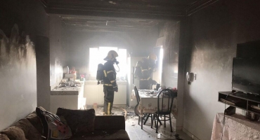 Apartamento em Patos de Minas tem cômodos destruídos por incêndio que começou em fogão a gás Apartamento em Patos de Minas tem cômodos destruídos por incêndio que começou em fogão a gás