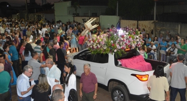 Festa de Nossa Senhora Aparecida em Lagoa Formosa é encerrada com missa e procissão 