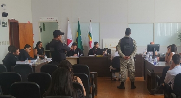 Carmo do Paranaíba – Homem é condenado a 24 anos de prisão por matar irmão a tiros Carmo do Paranaíba – Homem é condenado a 24 anos de prisão por matar irmão a tiros