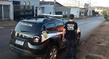 Polícias Civil e Militar realizam fase “Faroeste” da “Operação Covardes” de combate ao crime organizado de gangues em Patos de Minas Polícias Civil e Militar realizam fase “Faroeste” da “Operação Covardes” de combate ao crime organizado de gangues em Patos de Minas