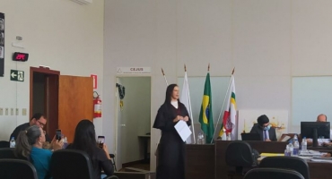 Carmo do Paranaíba – Homem é condenado por tentar matar dois desafetos e uma terceira vítima e por corrupção de menor Carmo do Paranaíba – Homem é condenado por tentar matar dois desafetos e uma terceira vítima e por corrupção de menor