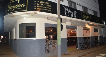 Restaurante e pizzaria Lagoon oferece cardápio com inúmeras variedades em Lagoa Formosa Restaurante e pizzaria Lagoon oferece cardápio com inúmeras variedades em Lagoa Formosa