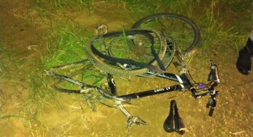 Carmo do Paranaíba – Ciclista é atropelada por automóvel na estrada dos Soares Carmo do Paranaíba – Ciclista é atropelada por automóvel na estrada dos Soares