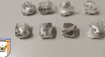 Lagoa Formosa - Motorista é preso com tabletes de maconha na cintura durante abordagem na BR-354 Lagoa Formosa - Motorista é preso com tabletes de maconha na cintura durante abordagem na BR-354