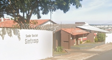 Proposta de reajuste salarial de 8% para servidores municipais de Patos de Minas é aprovada em assembleia no Sintrasp Proposta de reajuste salarial de 8% para servidores municipais de Patos de Minas é aprovada em assembleia no Sintrasp