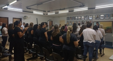 Professores de Cruzeiro da Fortaleza perdem gratificações salariais e pretendem recorrer à justiça Professores de Cruzeiro da Fortaleza perdem gratificações salariais e pretendem recorrer à justiça