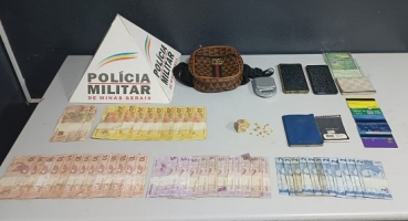 Polícia Militar de Patos de Minas prende suspeitos de cometerem furtos, tráfico de drogas e receptação Polícia Militar de Patos de Minas prende suspeitos de cometerem furtos, tráfico de drogas e receptação