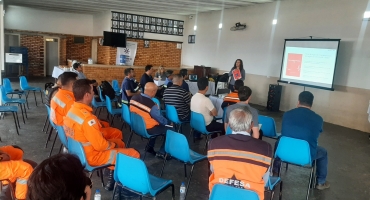 Bombeiros de Patos de Minas participam de seminário sobre o Plano de Ação de Emergência de Barragens de Mineração Bombeiros de Patos de Minas participam de seminário sobre o Plano de Ação de Emergência de Barragens de Mineração