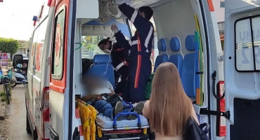 Mulher fica gravemente ferida após ser esfaqueada pelo namorado em Patos de Minas Mulher fica gravemente ferida após ser esfaqueada pelo namorado em Patos de Minas