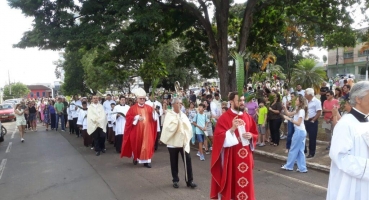 Abertura da Semana Santa tem procissão e missa em Patos de Minas