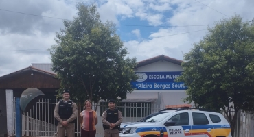 Ronda da Polícia Militar e privada acontece em todas as escolas municipais e creches de Lagoa Formosa a partir desta terça (11/04) Ronda da Polícia Militar e privada acontece em todas as escolas municipais e creches de Lagoa Formosa a partir desta terça (11/04)