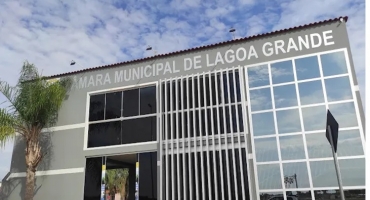 Lagoa Grande - Vereador é acusado de oferecer dinheiro para ter sexo com servidora da Câmara Municipal Lagoa Grande - Vereador é acusado de oferecer dinheiro para ter sexo com servidora da Câmara Municipal
