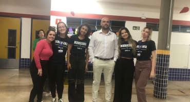 Alunos de Medicina desenvolvem atividade de conscientização sobre saúde mental Alunos de Medicina desenvolvem atividade de conscientização sobre saúde mental
