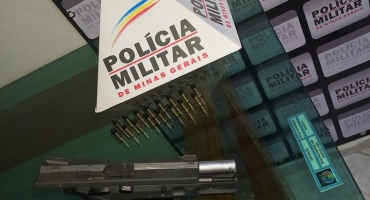 São Gonçalo do Abaeté - Polícia Militar efetua prisão de autor por porte ilegal de arma de fogo São Gonçalo do Abaeté - Polícia Militar efetua prisão de autor por porte ilegal de arma de fogo