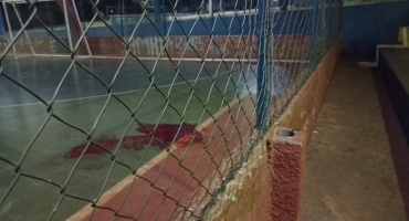 Jovem de 26 anos é atingido por tiro na cabeça durante jogo de futebol em Patos de Minas Jovem de 26 anos é atingido por tiro na cabeça durante jogo de futebol em Patos de Minas