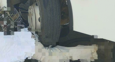 Carmo do Paranaíba – Ciclista vai parar debaixo de micro-ônibus durante acidente em cruzamento no bairro Paraíso Carmo do Paranaíba – Ciclista vai parar debaixo de micro-ônibus durante acidente em cruzamento no bairro Paraíso