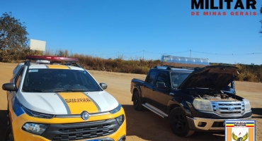 Lagoa Formosa - Condutor de caminhonete é preso na BR-354 por falsificação de documentos Lagoa Formosa - Condutor de caminhonete é preso na BR-354 por falsificação de documentos