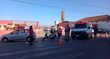 Acidente entre carro e motocicleta na rua Ouro Preto em Patos de Minas deixa uma pessoa ferida Acidente entre carro e motocicleta na rua Ouro Preto em Patos de Minas deixa uma pessoa ferida