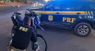 PRF de Patos de Minas recupera moto furtada em São Paulo PRF de Patos de Minas recupera moto furtada em São Paulo