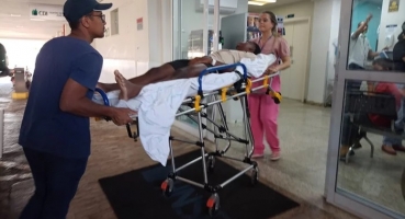 Projétil alojado no corpo de jogador da URT baleado em porta de boate em Patos de Minas é retirado Projétil alojado no corpo de jogador da URT baleado em porta de boate em Patos de Minas é retirado
