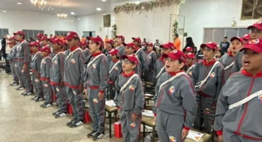 12º BBM realiza a formatura do Projeto Bombeiro Mirim em Patos de Minas 12º BBM realiza a formatura do Projeto Bombeiro Mirim em Patos de Minas