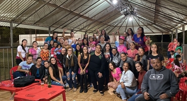 Secretaria de Esportes da Prefeitura de Lagoa Formosa realiza mais uma Copa de Futsal Feminino Adulto Secretaria de Esportes da Prefeitura de Lagoa Formosa realiza mais uma Copa de Futsal Feminino Adulto