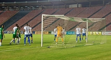 URT decepciona novamente e perde para o Uberlândia; o time caiu duas posições no hexagonal do Módulo 2 URT decepciona novamente e perde para o Uberlândia; o time caiu duas posições no hexagonal do Módulo 2