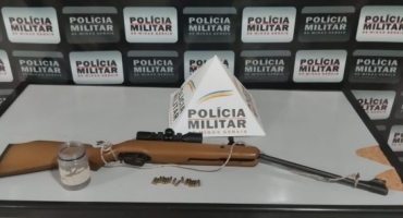 Adolescente é baleado na cabeça por disparo acidental efetuado pelo irmão Adolescente é baleado na cabeça por disparo acidental efetuado pelo irmão