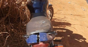 Lagoa Formosa - Criança de 9 anos sofre fratura exposta após condutora de automóvel atingir motocicleta na BR-354 Lagoa Formosa - Criança de 9 anos sofre fratura exposta após condutora de automóvel atingir motocicleta na BR-354