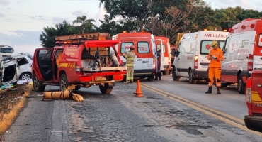 Mais duas pessoas morrem em acidentes ocorridos nas últimas 24 horas na região; desta vez em Presidente Olegário Mais duas pessoas morrem em acidentes ocorridos nas últimas 24 horas na região; desta vez em Presidente Olegário