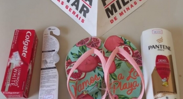 Carmo do Paranaíba – Mulher furta em farmácia, vende produtos e acaba presa junto com receptadora Carmo do Paranaíba – Mulher furta em farmácia, vende produtos e acaba presa junto com receptadora