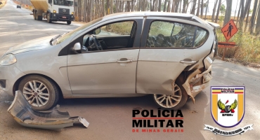 Motorista de 74 anos sofre fraturas na face em grave acidente ocorrido na AMG-1410 em Carmo do Paranaíba Motorista de 74 anos sofre fraturas na face em grave acidente ocorrido na AMG-1410 em Carmo do Paranaíba