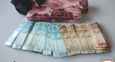 Motorista é preso por tráfico de drogas na MGC-354, em Patos de Minas Motorista é preso por tráfico de drogas na MGC-354, em Patos de Minas
