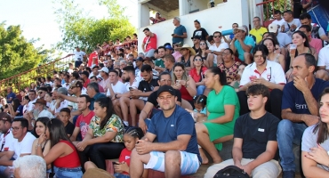 Veja o álbum de fotos do jogo que garantiu ao Santa Cruz a vaga nas semifinais do Campeonato Regional 