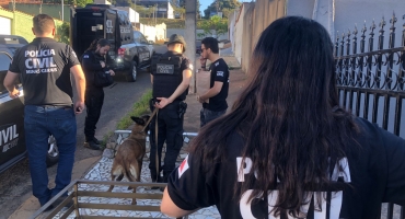 “Operação Sombras” das polícias Civil e Militar cumpre mandados em Patos de Minas e Lagoa Formosa “Operação Sombras” das polícias Civil e Militar cumpre mandados em Patos de Minas e Lagoa Formosa