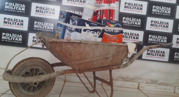 Lagoa Formosa - Indivíduo furta materiais de igreja em construção e acaba preso pela Polícia Militar Lagoa Formosa - Indivíduo furta materiais de igreja em construção e acaba preso pela Polícia Militar