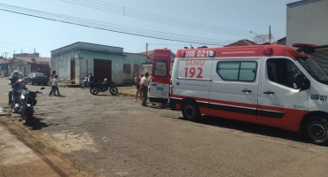 Carmo do Paranaíba – Motociclista tem fratura exposta em acidente no bairro Lagoinha Carmo do Paranaíba – Motociclista tem fratura exposta em acidente no bairro Lagoinha