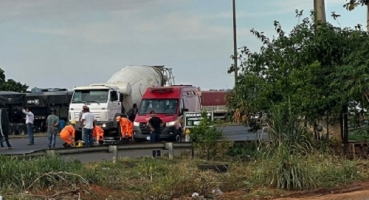 Patos de Minas - Homem de 44 anos é atropelado por caminhão na BR-365 Patos de Minas - Homem de 44 anos é atropelado por caminhão na BR-365