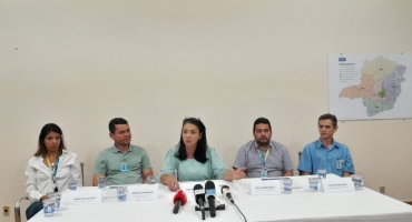 Cor da água do Rio Paranaíba foi motivo de falta abastecimento em Patos de Minas, diz COPASA Cor da água do Rio Paranaíba foi motivo de falta abastecimento em Patos de Minas, diz COPASA